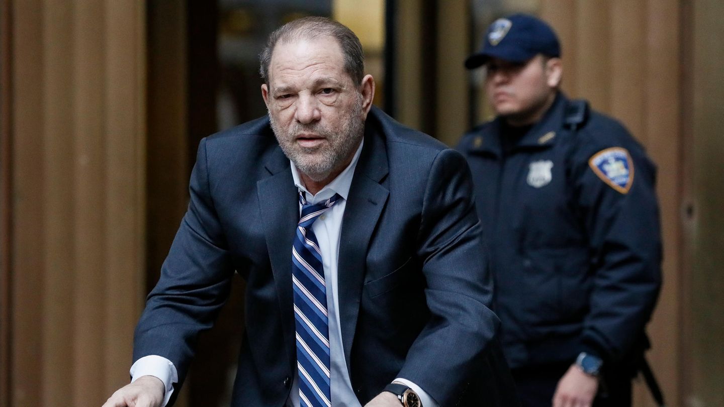 Harvey Weinstein nach der Anhörung im Prozess um Vergewaltigung und sexuellen Übergriff in New York