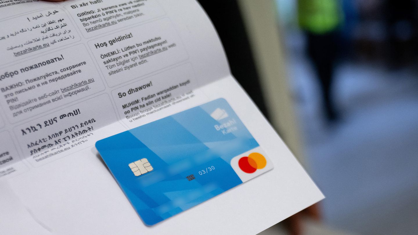 Payment card for asylum seekers approved by the Federal Council