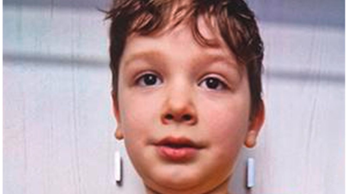 Bremervörde: Keine Spur von Arian: Suche nach verschwundenem Sechsjährigen auch nach fünfter Nacht erfolglos