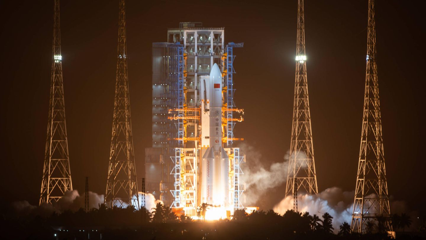 The Chinese lunar cruise program is scheduled to take place in May