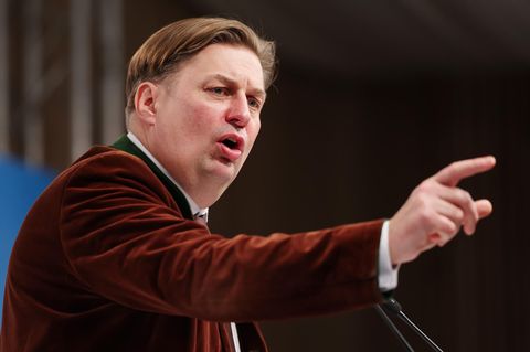 AfD-Politiker Krah: Spionage-Vorwürfe belasten ihn - und die Partei