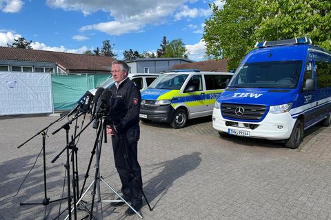 Polizeihauptkommissar Heiner van der Werp am Abend vor der Presse