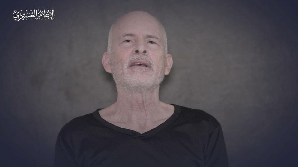 Hamas-Geisel Keith Siegel in einem Videoausschnitt