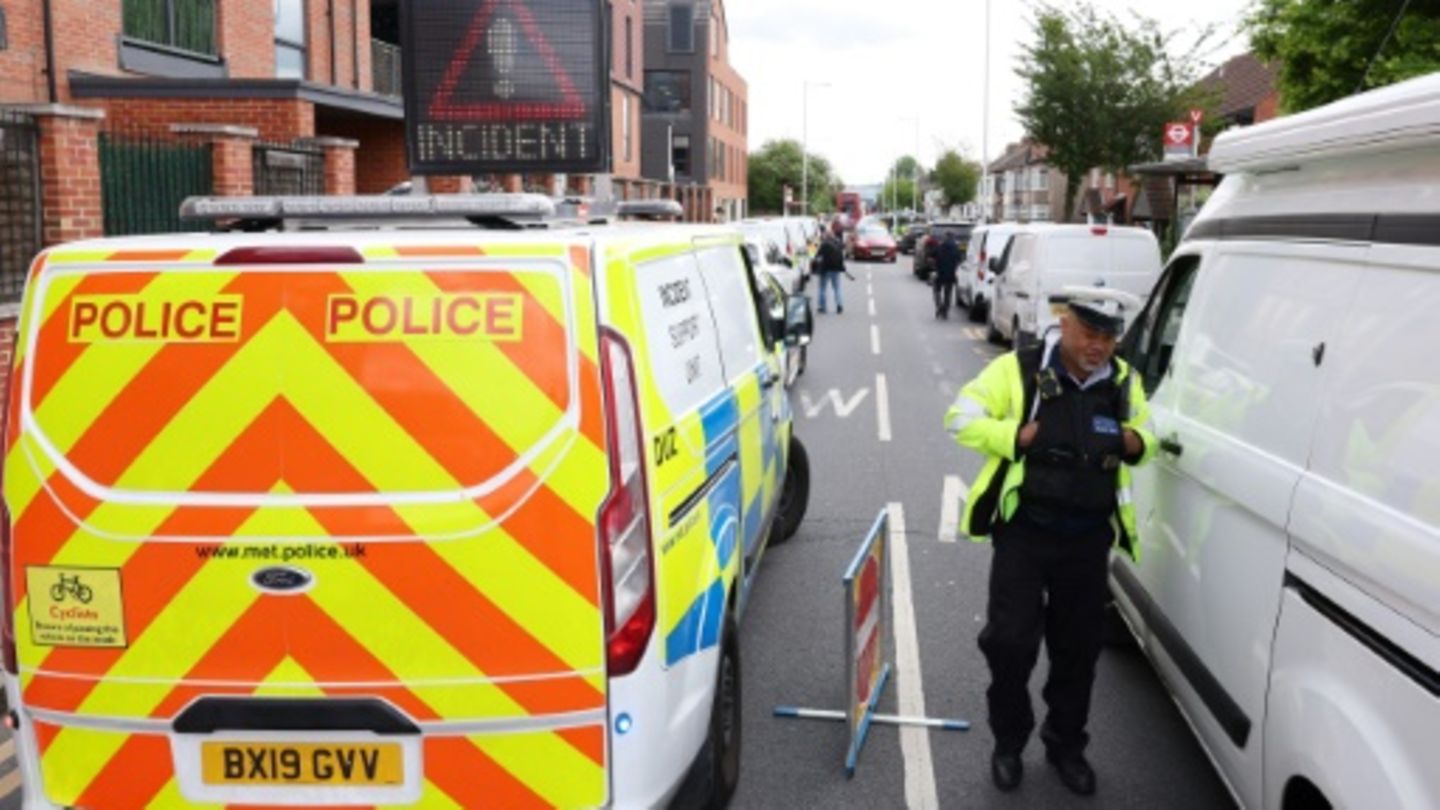 14-Jähriger stirbt nach Schwert-Attacke in London - Angreifer festgenommen