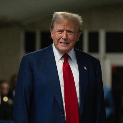 Donald Trump vor Gericht. Regelmäßig wettert er gegen Richter Juan Merchan. Dieser sei befangen und solle den Fall abgeben