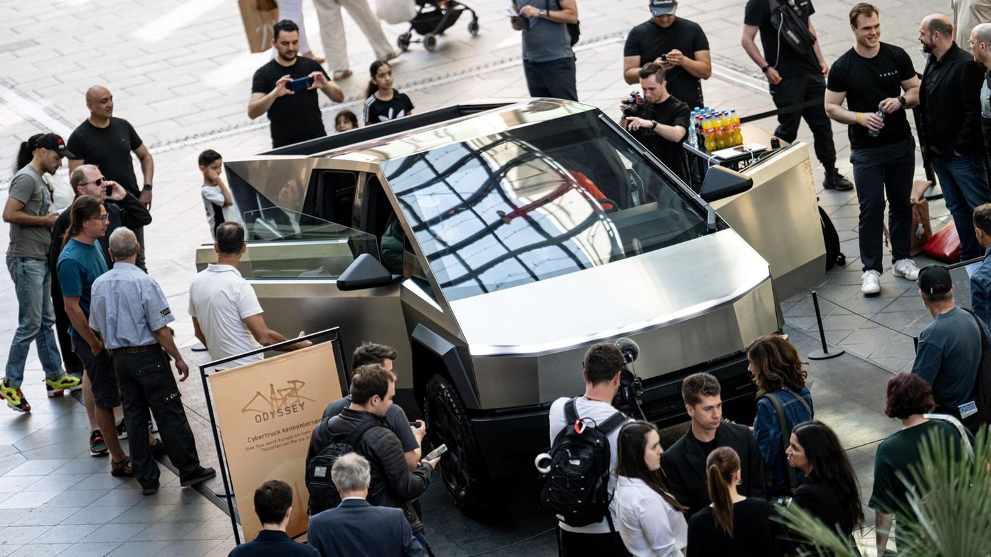 The Cybertruck is coming to Germany – at least for a few days