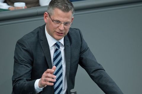 Christoph de Vries (CDU) spricht im Bundestag über Konsequenzen nach der Islamisten-Demo in Hamburg