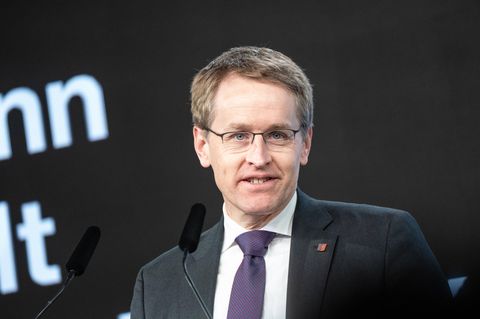 Ministerpräsident von Schleswig Holstein Daniel Günther äußert sich im Vorfeld des CDU–Parteitags zu zukünftigen Koalitionsmöglichkeiten