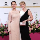 Gizem Emre (l.) und Jella Haase