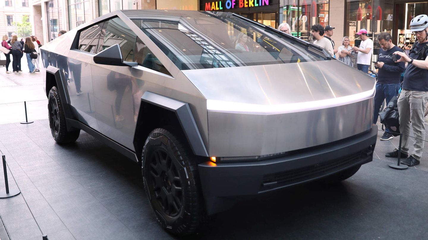 Tesla Cybertruck