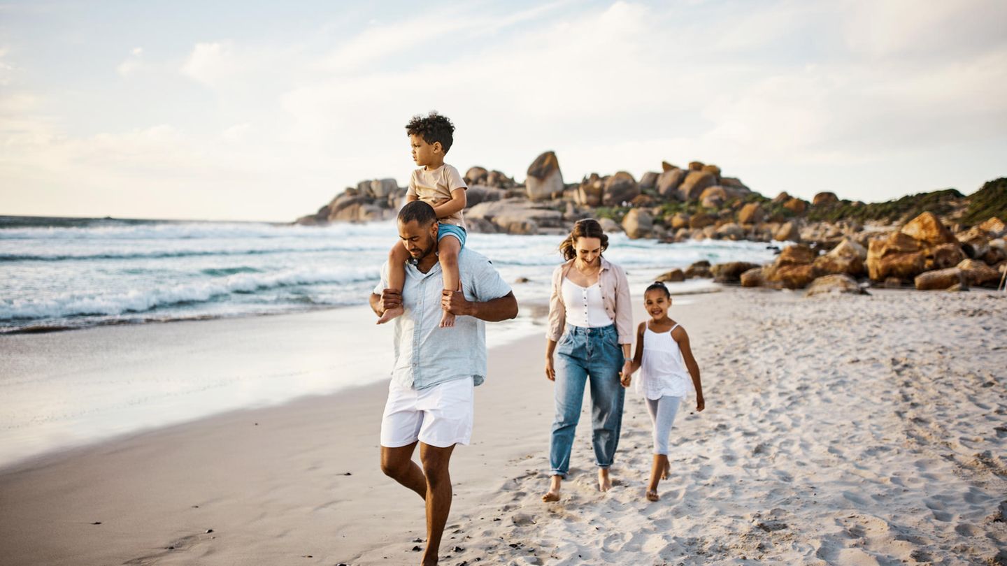 Familie am Strand