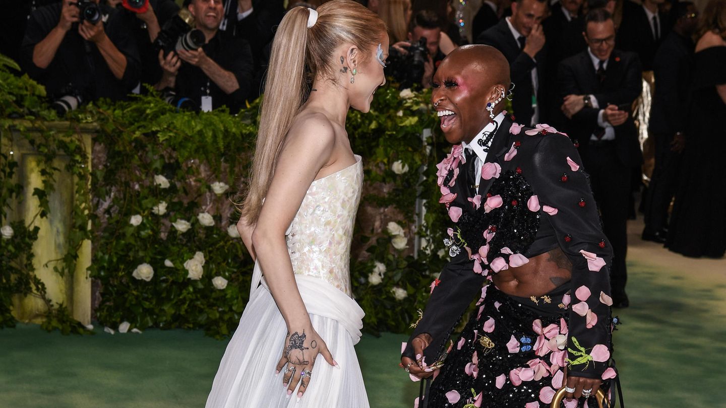Ariana Grande und Cynthia Erivo