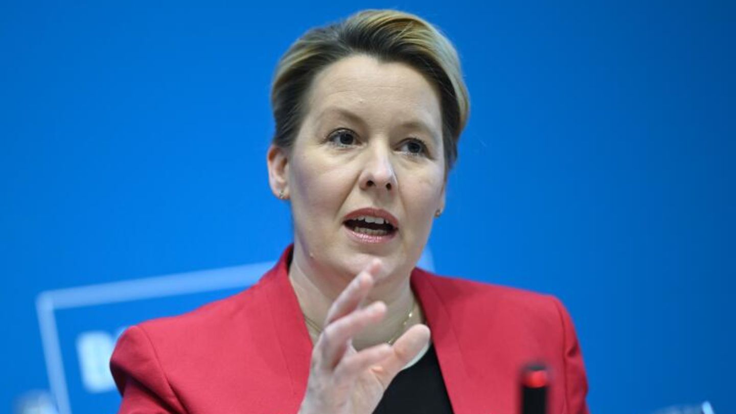 Franziska Giffey attacked – politicians condemn “attack on democracy”