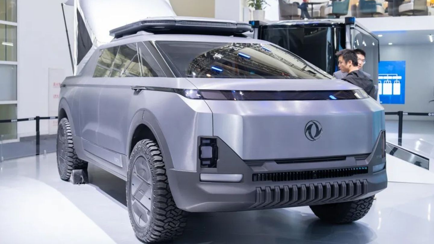 Dongfeng E-Truck Cybertruck