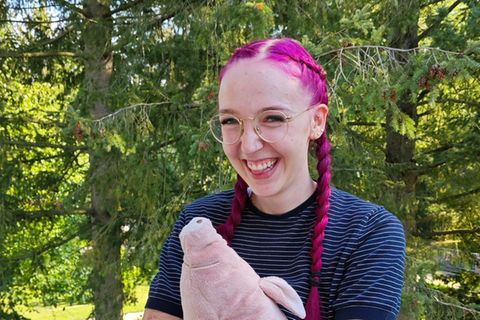 Dissoziative Identitätsstörung. Hier im Bild: Die Betroffene Tessa