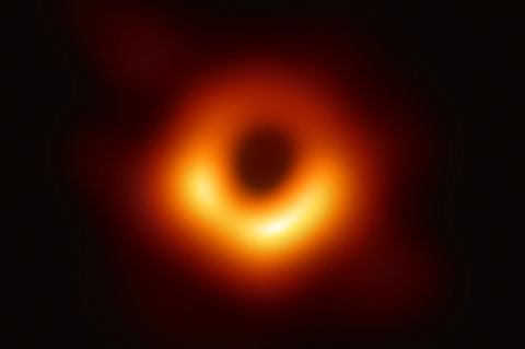 Rätsel der Physik: Foto des Schwarzen Lochs im Zentrum der Galaxie M87