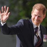 Er stand eindeutig im Mittelpunkt der Veranstaltung: Prinz Harry ist aus seiner kalifornischen Heimat nach England zurückgekehrt, um in der St.-Pauls-Kathedrale in London an einem Gedenkgottesdienst anlässlich des zehnjährigen Bestehens der Invictus Games teilzunehmen. Prinz Harry selbst hatte die Sportveranstaltung ins Leben gerufen, an der kriegsversehrte Veteranen teilnehmen können.