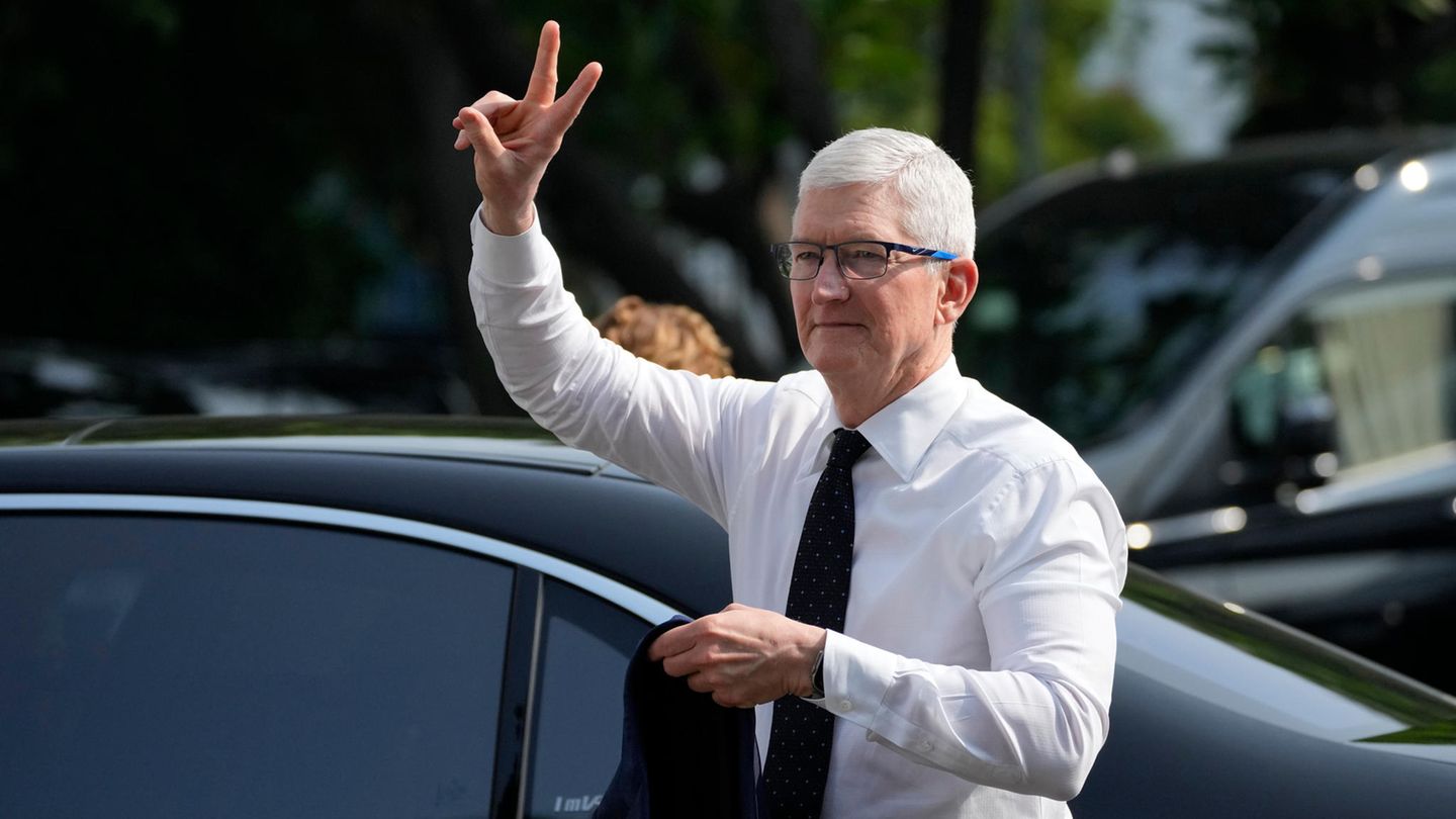 Apple Tim Cook