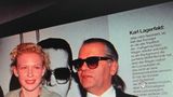 Aus dem Foto-Fundus ihrer Schwiegermutter, der legendären "Mamarazza": Sunnyi Melles Mitte der Neunziger mit Modezar Karl Lagerfeld 
