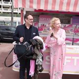 Mit stern-Autor David Baum vor einem Softeiswagen an der Croisette von Cannes