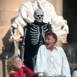 Sternstunden: An der Seite von Helmut Lohner spielte sie ab 1990 die Buhlschaft im Salzburger "Jedermann". Privat verliebte sie sich zu jener Zeit in BMW-Manager Peter Prinz zu Sayn-Wittgenstein-Sayn, den sie später heiraten sollte