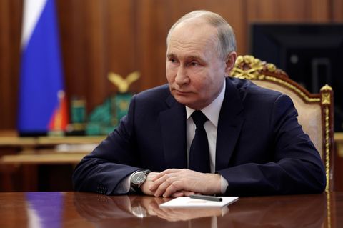 Rainer Munz: Putins Drohnung mit Atomwaffen sei nur "politischer Bluff" (Video)