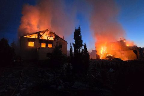 In Charkiw setzen die Russen viele Bomben und Granaten aber nur wenige Soldaten ein.
