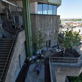 Seitlicher Blick auf den Bunker