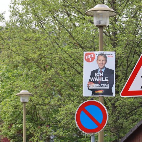 Björn Höcke auf einem Wahlplakat