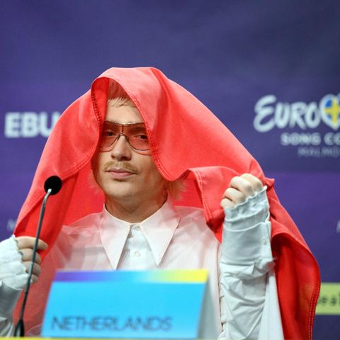 Joost Klein war am Samstag vom ESC disqualifiziert worden. Am Donnerstag hatte er sich während einer Rede der israelischen Teilnehmerin Eden Gola demonstrativ hinter seiner Fahne versteckt