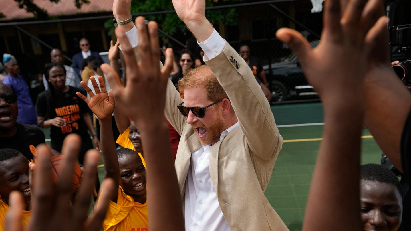 3 Tage in Nigeria: Von Basketball bis Polo: So actionreich war der letzte Tag von Prinz Harry und Meghan in Afrika