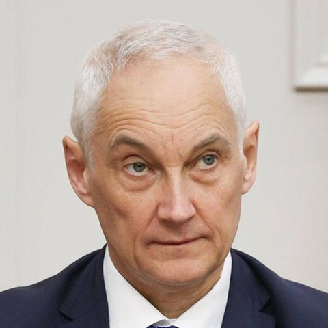 Andrej Beloussow wird nun Russlands Verteidigungsminister