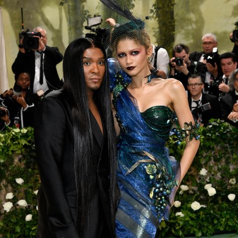 Schauspielerin Zendaya und ihr Stylist Law Roach auf dem roten Teppich