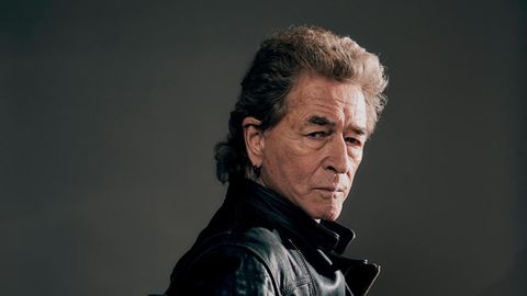 Portrait von Peter Maffay in seinem Studio in Bayern