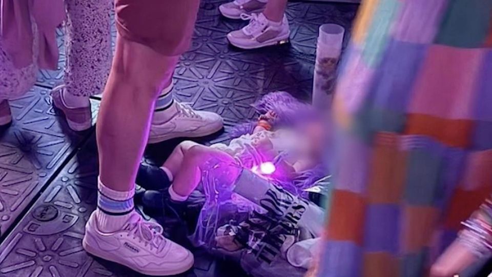 Baby auf dem Boden: Ist das Foto vom Taylor-Swift-Konzert echt? (Video)