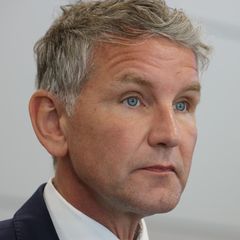 Verurteilt: Der Thüringer AfD-Vorsitzende Björn Höcke am Dienstag vor dem Landgericht Halle. 