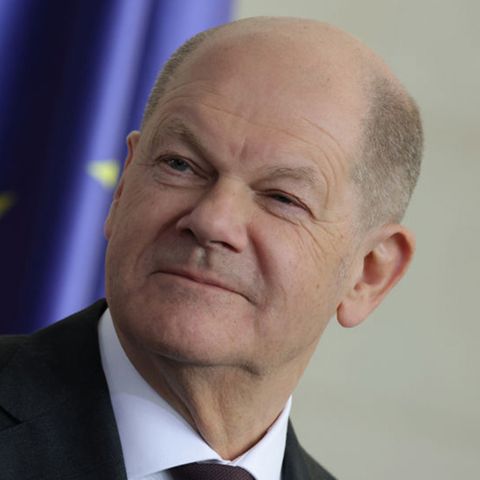 Aufregung um 15 Euro Mindestlohn – was reitet den Kanzler?