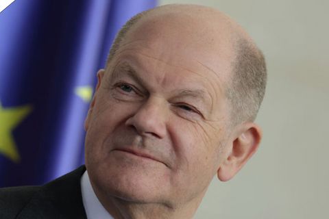 Aufregung um 15 Euro Mindestlohn – was reitet den Kanzler?