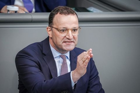 CDU-Politiker Spahn: Empörung über Mindestlohn-Vorstoß des Kanzlers