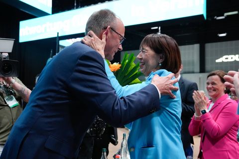 CDU-Chef Friedrich Merz mit Ehefrau Charlotte Merz