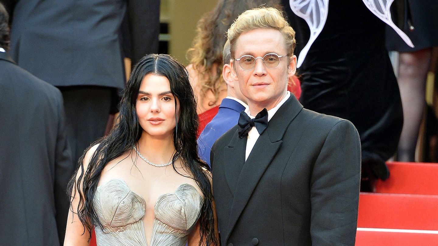 Ruby O. Fee und Matthias Schweighöfer in Cannes auf dem roten Teppich