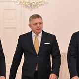 Robert Fico mit Peter Pellegrini und Andrej Danko