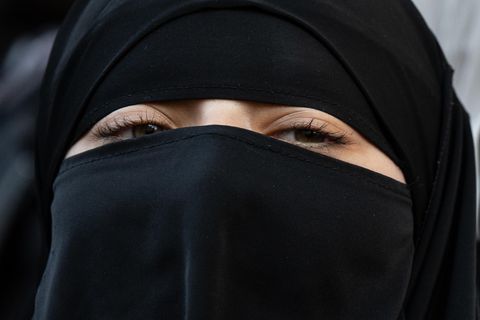 Gesichtsverhüllung