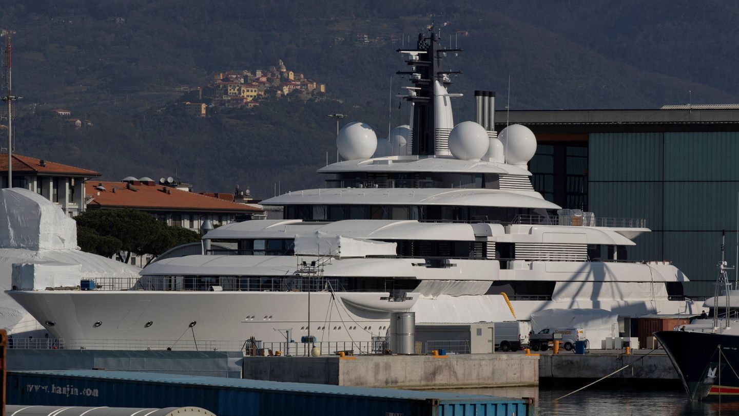 Yacht Scheherazade