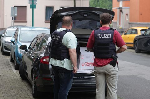 Israel-Gaza-Krieg: Nach Billigung von Hamas-Morden: Razzia beim Verein "Palästina Solidarität Duisburg"
