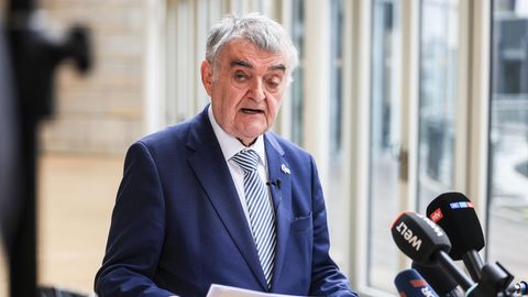 Großbritannien: Innenministerium fordert Illegale per SMS zur Ausreise auf