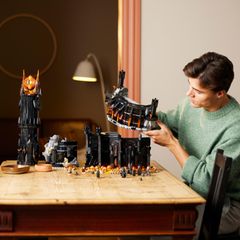 Lego Herr der Ringe: Die Festung Barad-dûr entsteht aus knapp 5500 Teilen