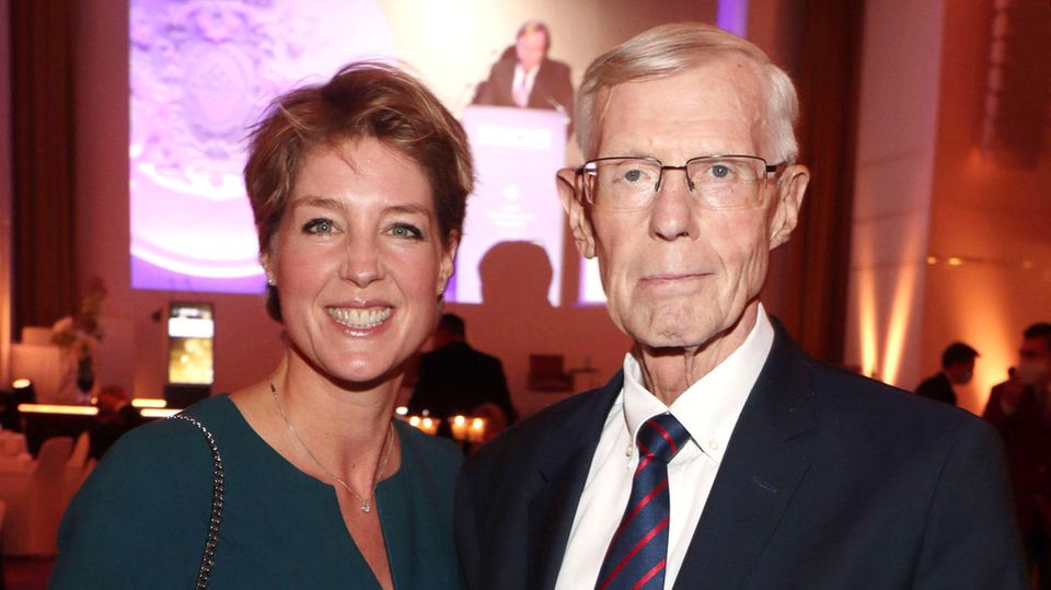 Christina Block und ihr Vater, "Blockhaus"-Gründer Eugen Block, 2020 im Hotel Grand Elysee. Hamburg