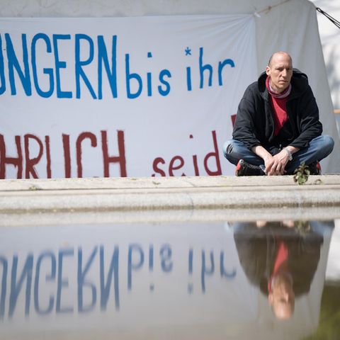 Wolfgang Metzeler-Kick ist einer der Hungerstreikenden, die vom Kanzler eine klare Position in der Klimakrise fordern