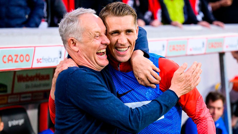 Achteinhalb Jahre lang spielte Nils Petersen (rechts) unter Christian Streich. Petersen beendet 2023 seine Karriere, Streich bestreitet am Samstag sein letztes Spiel als Trainer des SC Freiburg in der Bundesliga.
